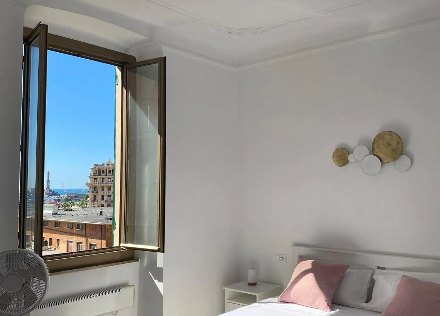 La Finestrella Sul Porto Apartment Genoa Italy
